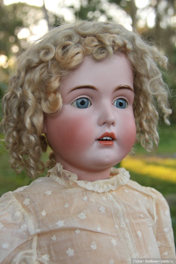 Симонка привела подружку. Новая антикварная девочка 33"
