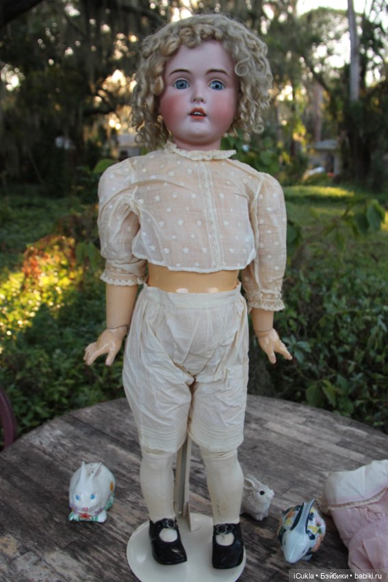 Симонка привела подружку. Новая антикварная девочка 33"
