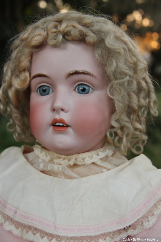 Симонка привела подружку. Новая антикварная девочка 33"
