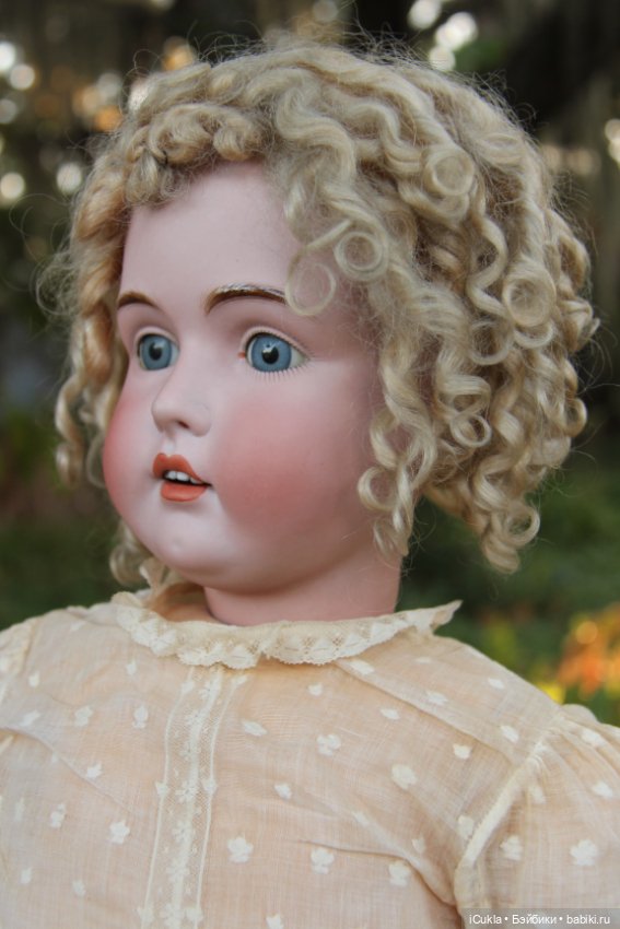 Симонка привела подружку. Новая антикварная девочка 33"