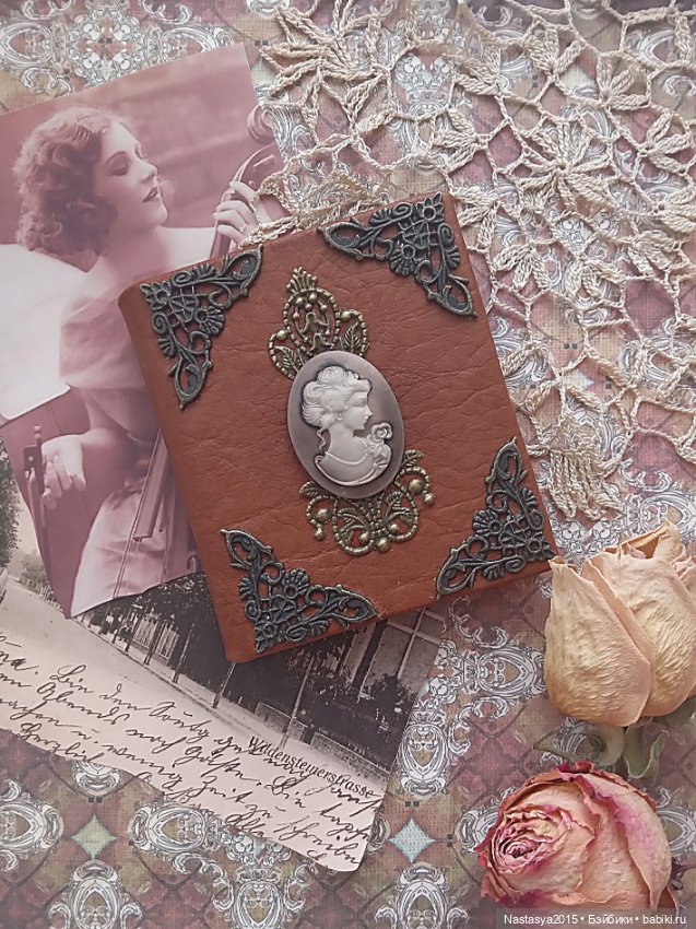 Хранить воспоминания — Скрапбукинг и кардмейкинг: альбомы (фото 6)