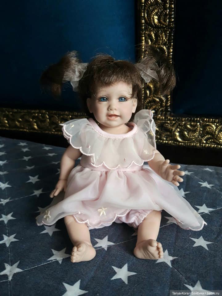 Младенец Адора пополнил семью