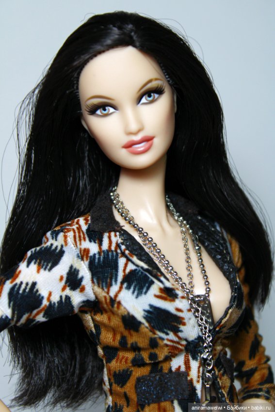 Выход хищников — Куклы Barbie (Барби): Looks