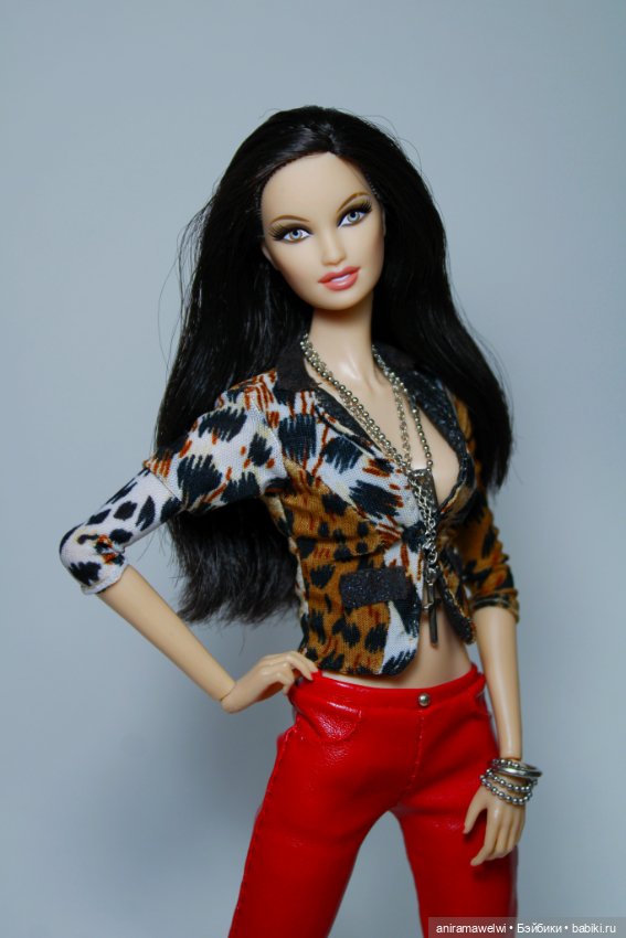 Выход хищников — Куклы Barbie (Барби): Looks