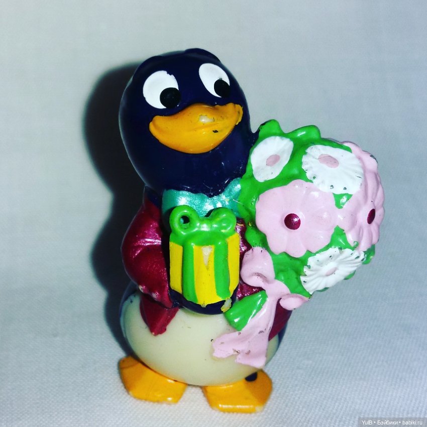 ...Пингвины на вечеринке — Фигурки Киндер Сюрприз (Kinder) (фото 4)