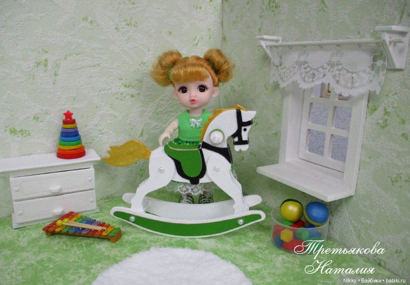 Лошадка-качалка для кукол формата 1/8 (фото 6)