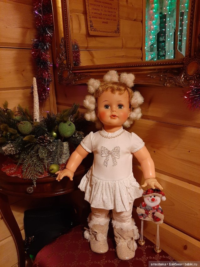 Киси была Снегурочкой в Новый 2022 Год