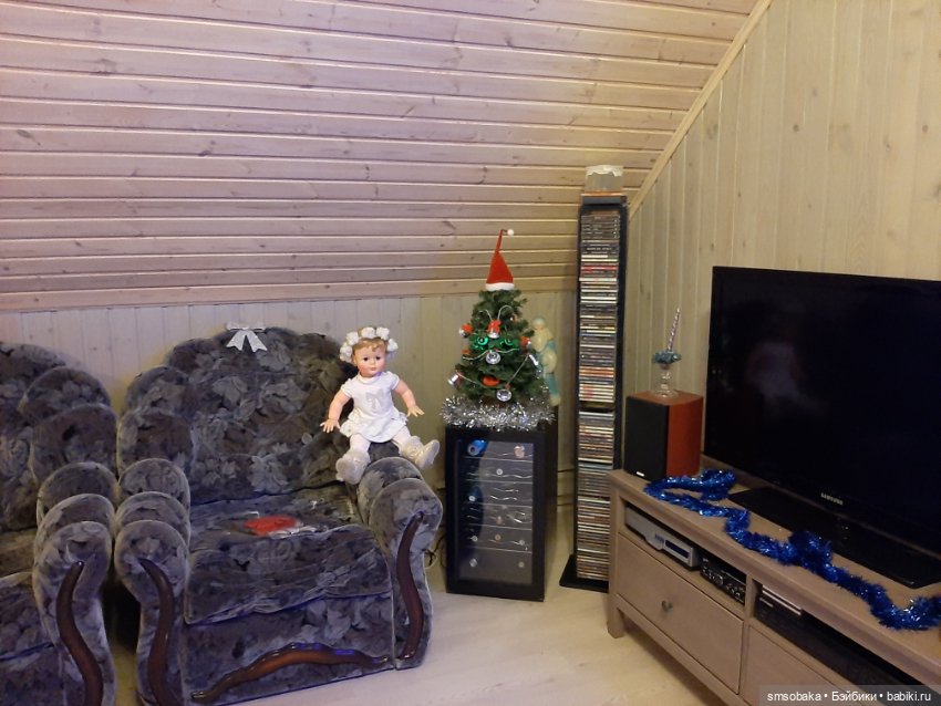 Киси была Снегурочкой в Новый 2022 Год