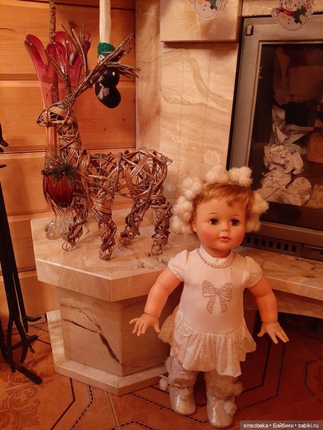 Киси была Снегурочкой в Новый 2022 Год