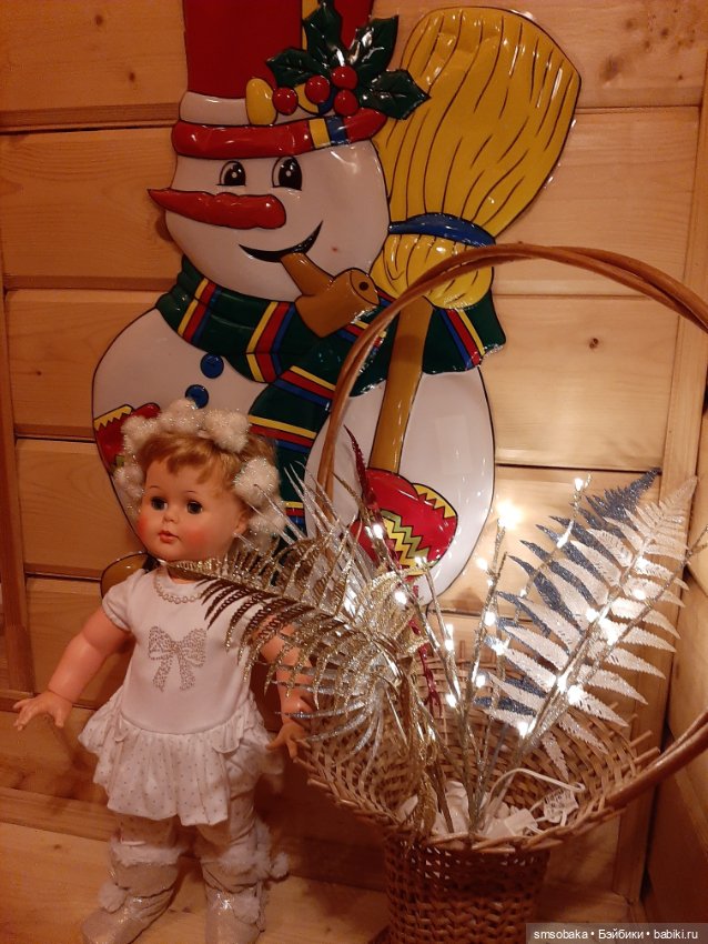 Киси была Снегурочкой в Новый 2022 Год