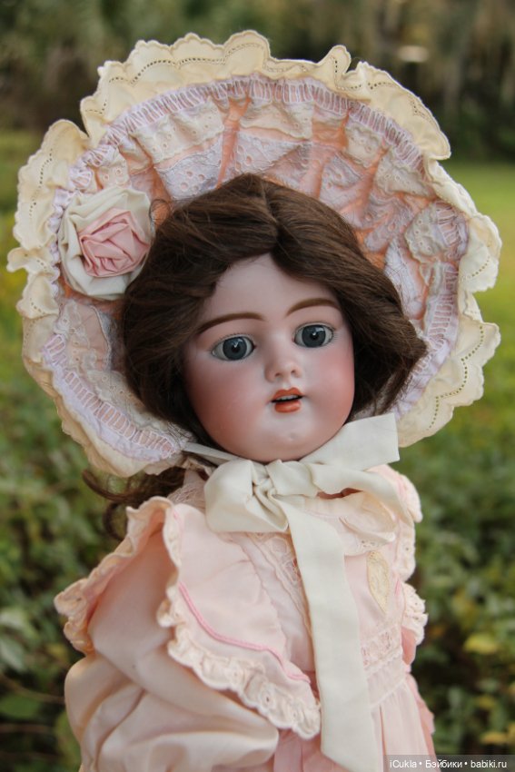 Антикварная кукла Simon & Halbig 1079 61cм получила тот самый наряд (фото 10)