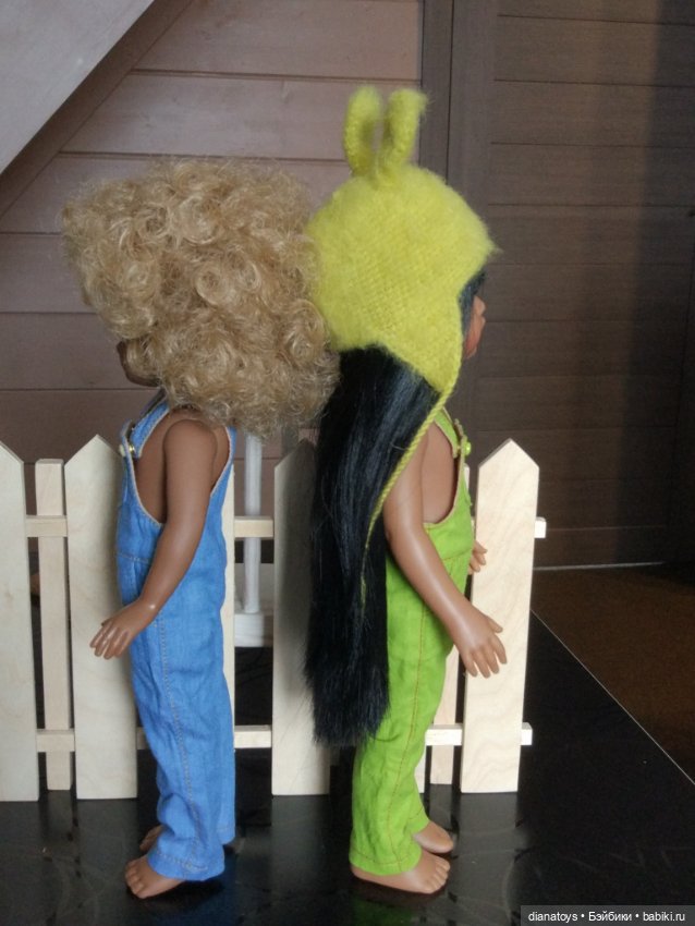 Небольшой обзор куклы Manolo dolls Sofia. Сравнение с Мэйли Паола Рейна