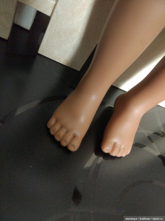 Небольшой обзор куклы Manolo dolls Sofia. Сравнение с Мэйли Паола Рейна