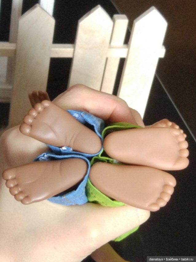 Небольшой обзор куклы Manolo dolls Sofia. Сравнение с Мэйли Паола Рейна