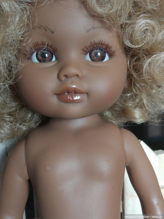 Небольшой обзор куклы Manolo dolls Sofia. Сравнение с Мэйли Паола Рейна (фото 5)