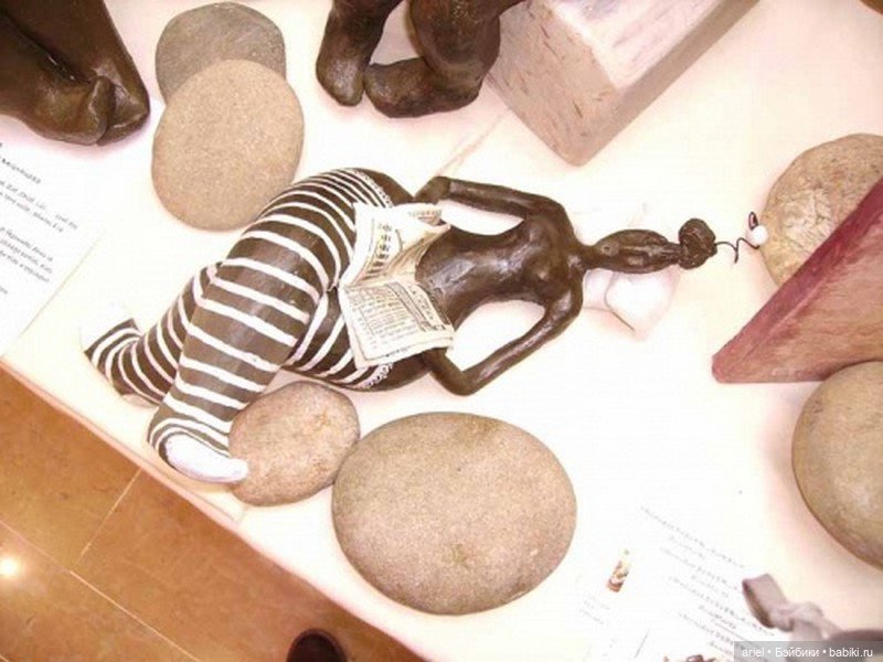 Прекрасные женщины от французского автора Véronique Didier Laurent