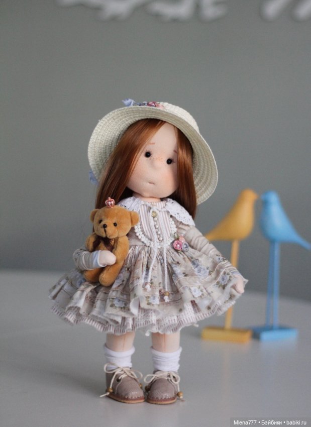 Барышня с мишкой — Авторские текстильные куклы: Вальдорфские (фото 7)