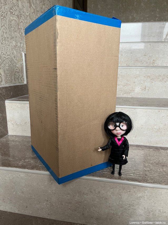 Персона — Кукла Эдна Мод (Edna Mode): Суперсемейка (The Incredibles) (фото 2)