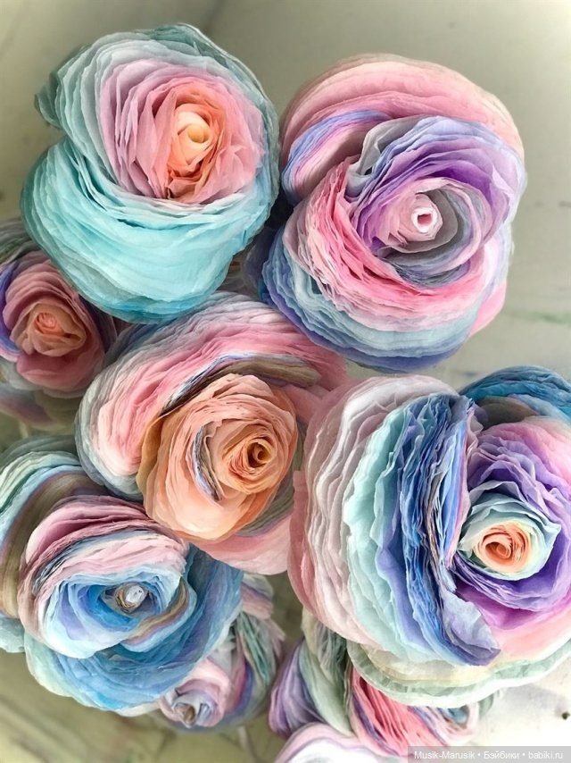 Невероятные бумажные цветы датской художницы