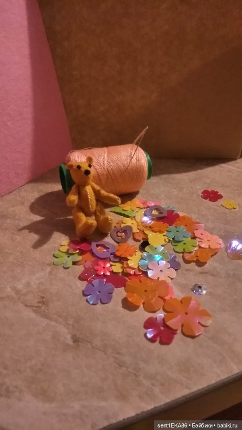 Мини мини мишутка — Авторские игрушки из разных материалов: синельная проволока (фото 4)