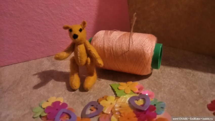 Мини мини мишутка — Авторские игрушки из разных материалов: синельная проволока (фото 2)