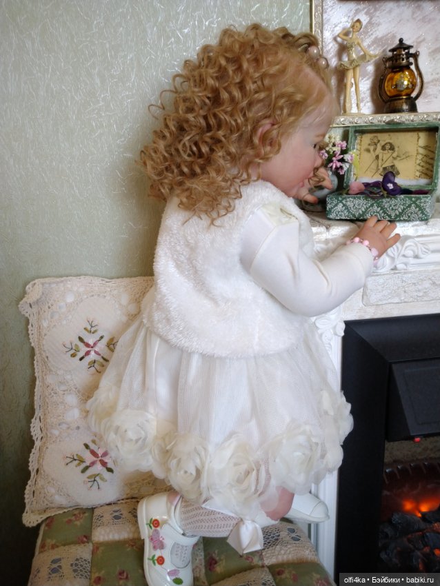 Нежная девочка по имени Илана