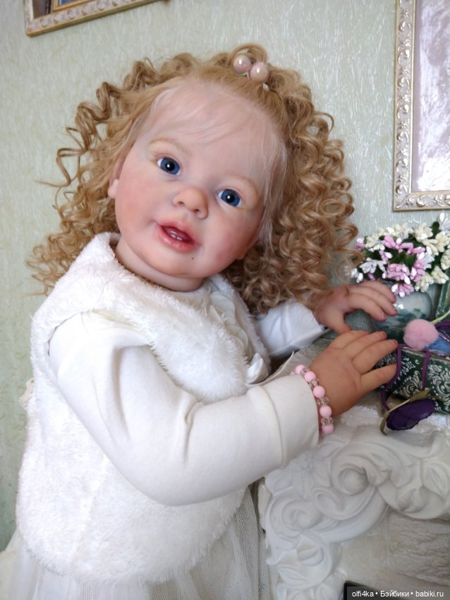 Нежная девочка по имени Илана