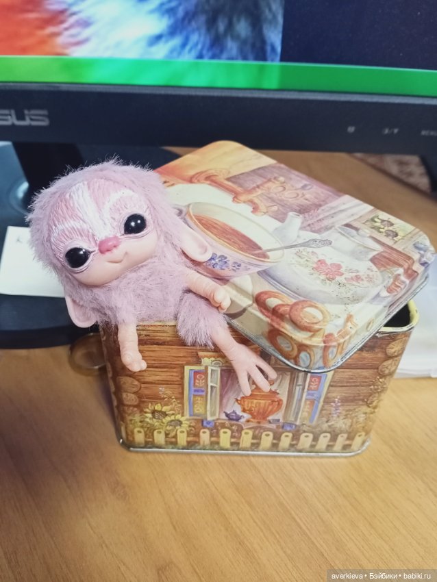 Я не подарок,я тот ещё сюрприз