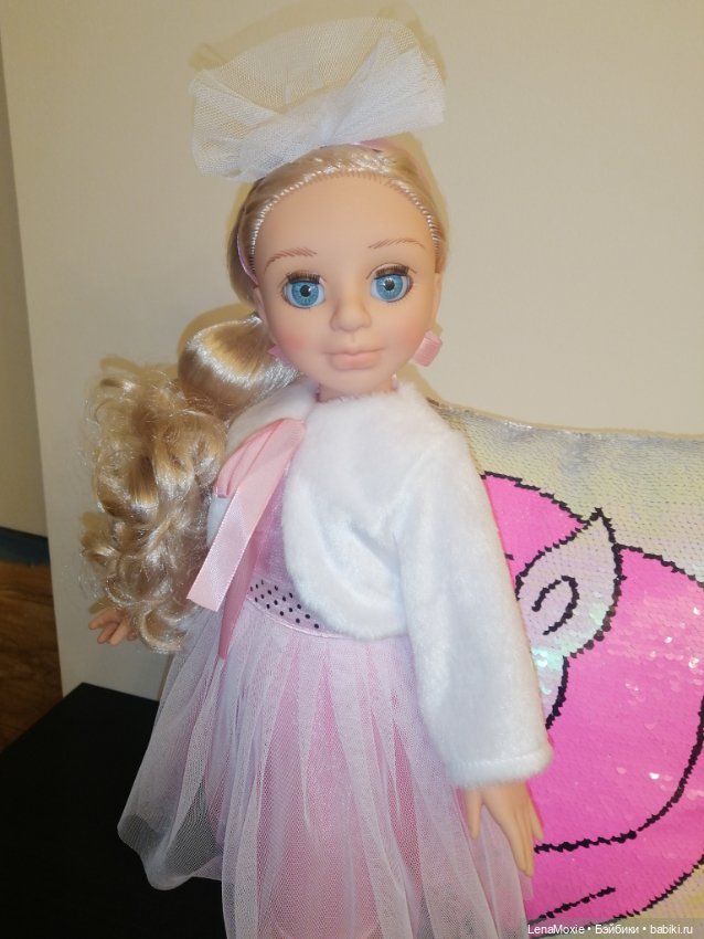 Эсна девочка - Весна VS Свеня Gotz