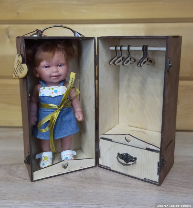 Переносные гардеробные для кукол. Румбоксы. Для кукол ростом до 30 см и до 40 см (фото 2)