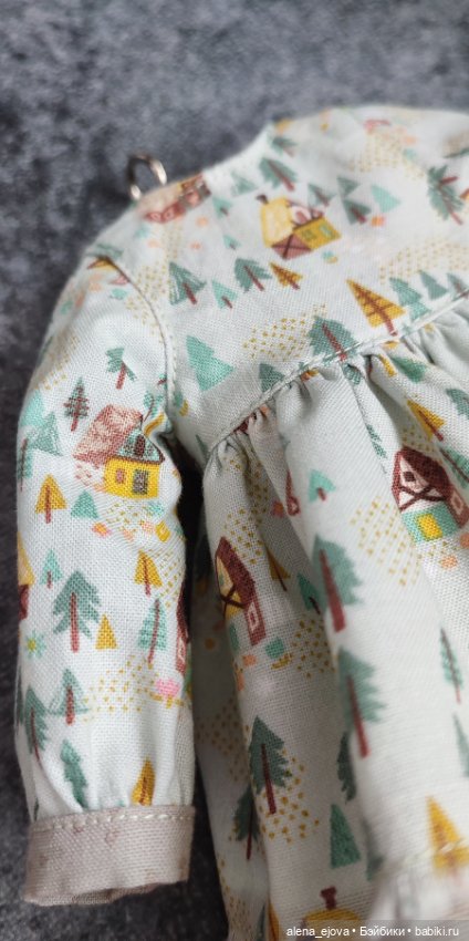 Совершенствуюсь в шитье кукольной одежды