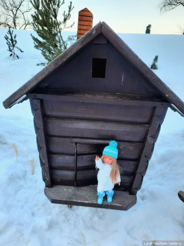 Милана, Милочка, Милашка-очаровашка!.. Vestida de Azul