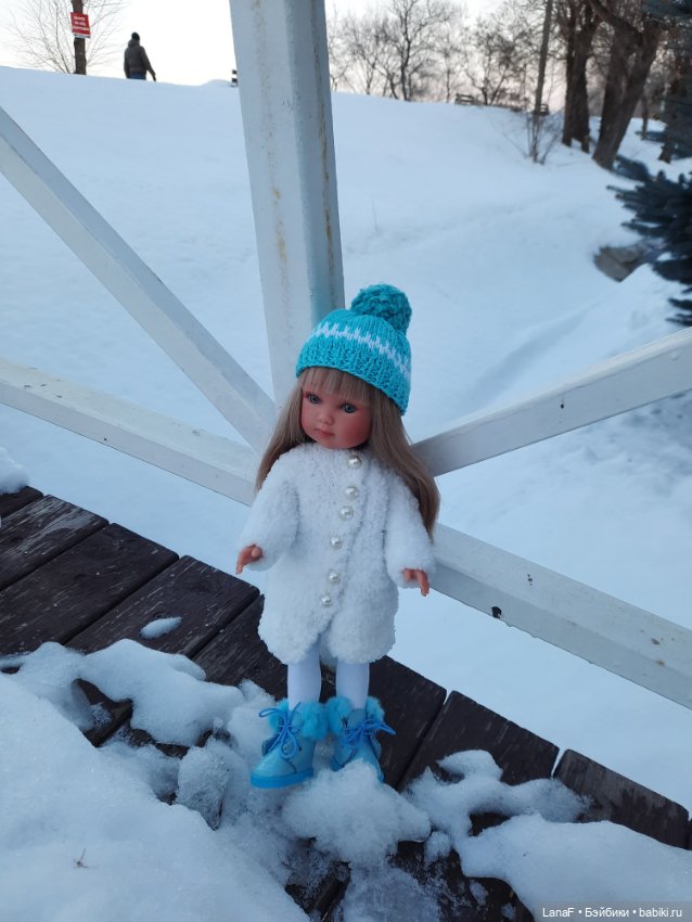 Милана, Милочка, Милашка-очаровашка!.. Vestida de Azul