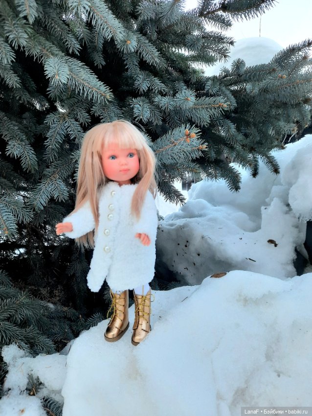 Милана, Милочка, Милашка-очаровашка!.. Vestida de Azul