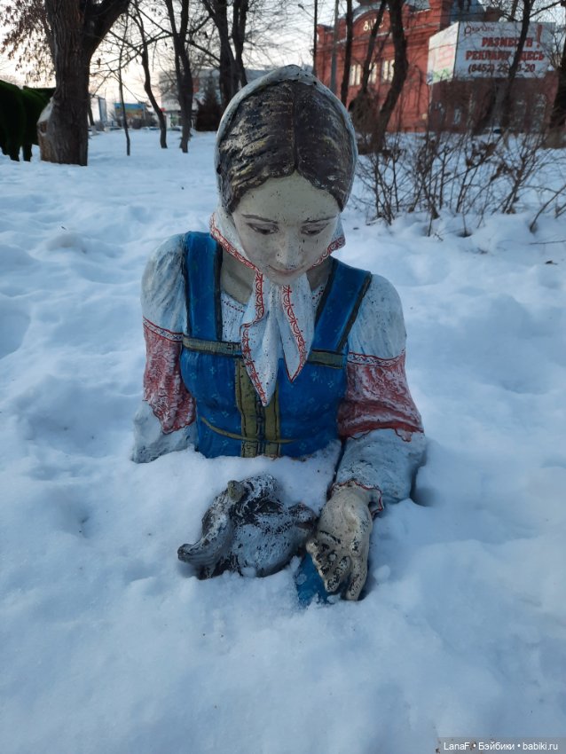 Милана, Милочка, Милашка-очаровашка!.. Vestida de Azul