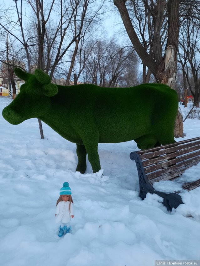 Милана, Милочка, Милашка-очаровашка!.. Vestida de Azul