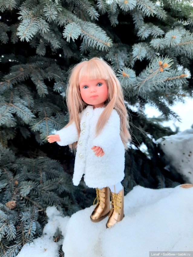 Милана, Милочка, Милашка-очаровашка!.. Vestida de Azul