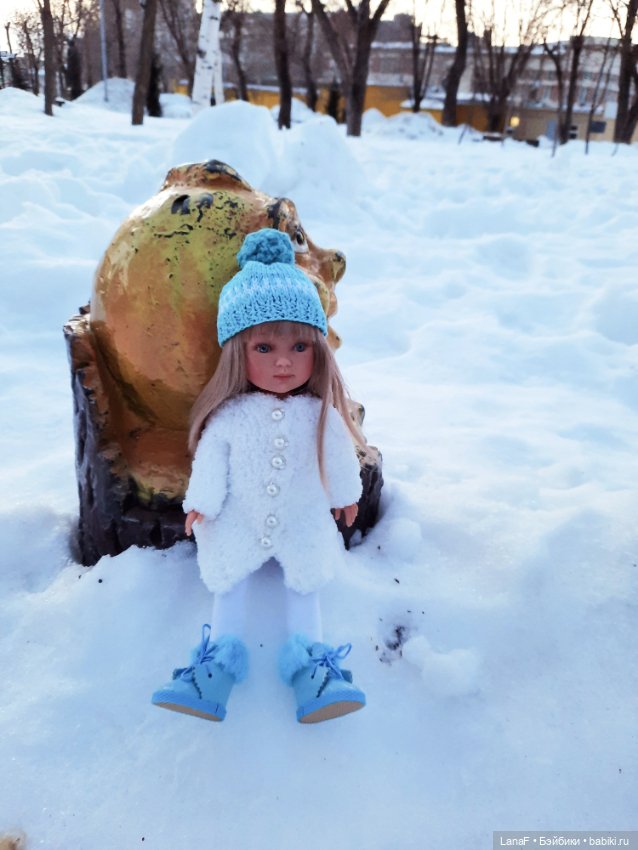 Милана, Милочка, Милашка-очаровашка!.. Vestida de Azul