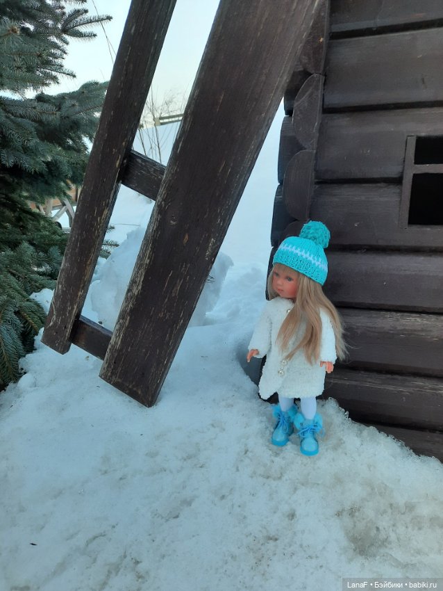 Милана, Милочка, Милашка-очаровашка!.. Vestida de Azul