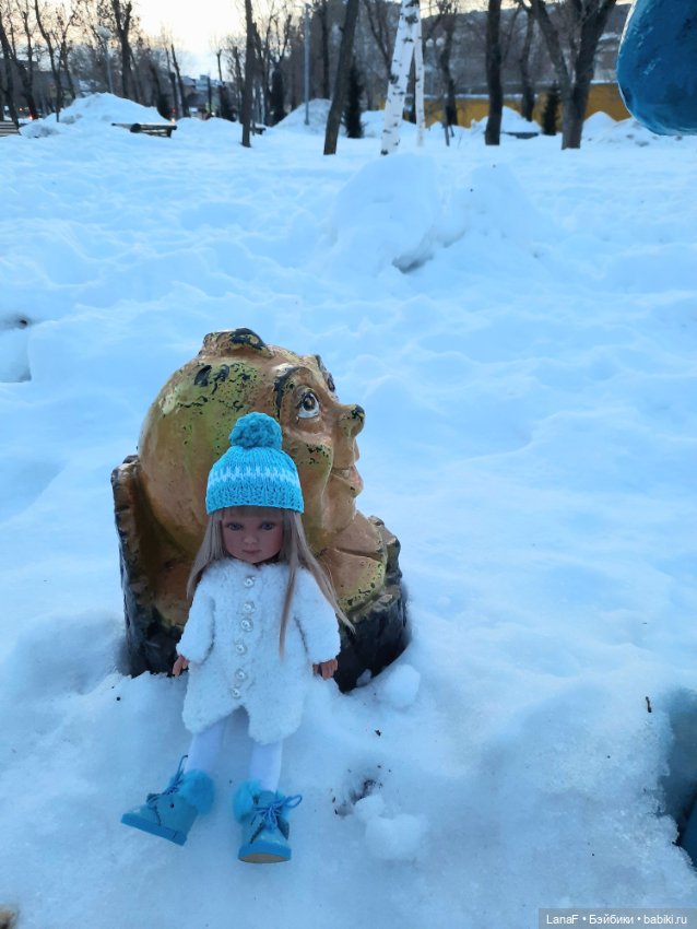 Милана, Милочка, Милашка-очаровашка!.. Vestida de Azul