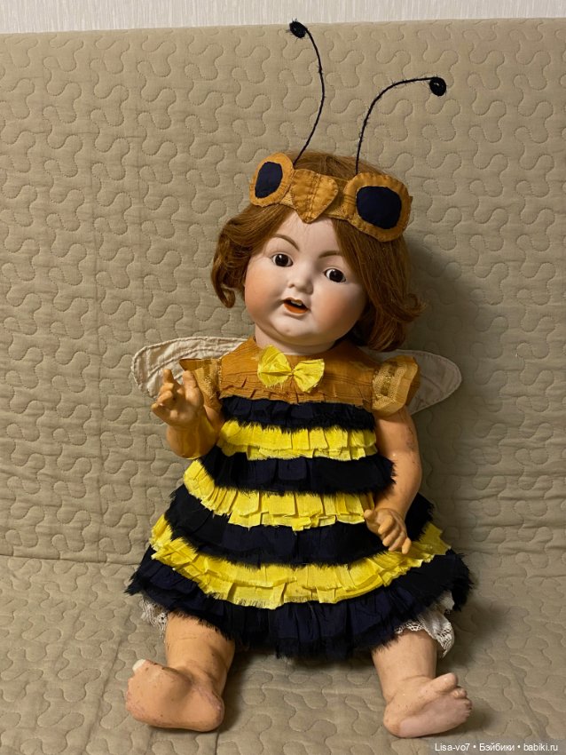 Карнавальный костюм Пчелка для антикварной куклы (фото 8)