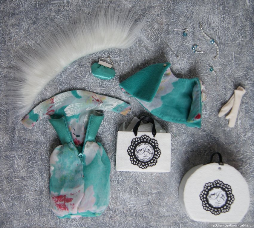 Наряд для барби "Воздушное перышко"