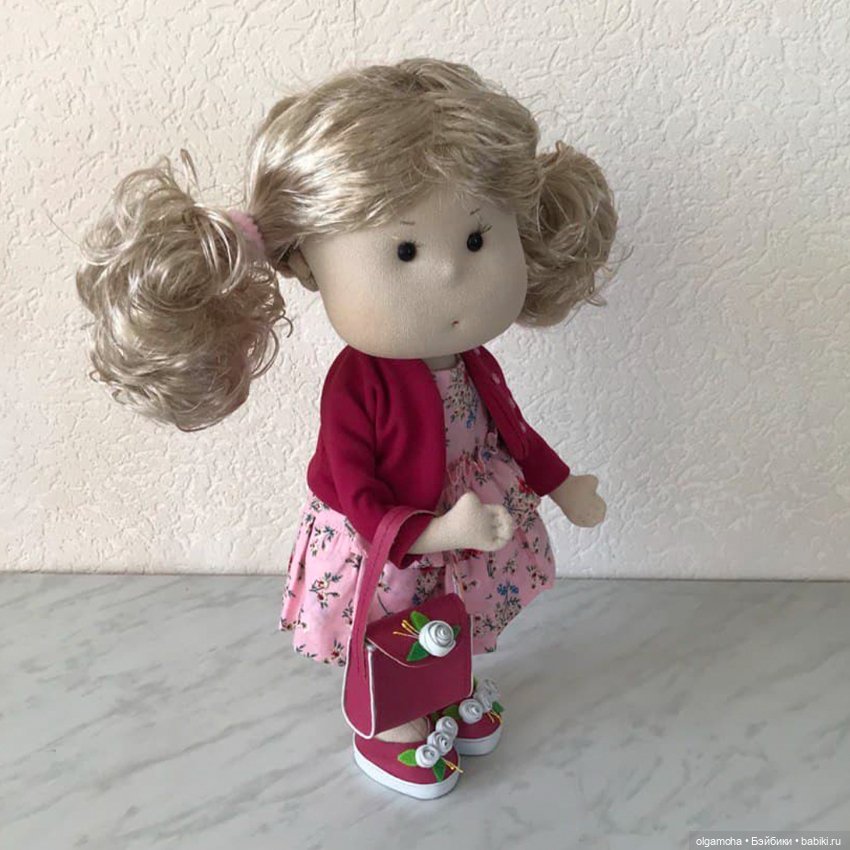 Вот и готова кукла Любаша