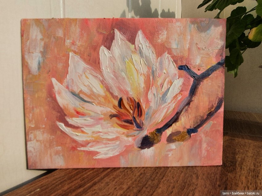 Художник мир свой красками рисует, С народом говорит через холсты, Что на душе — он то и повествует, В искусстве возводя свои мосты… (фото 10)