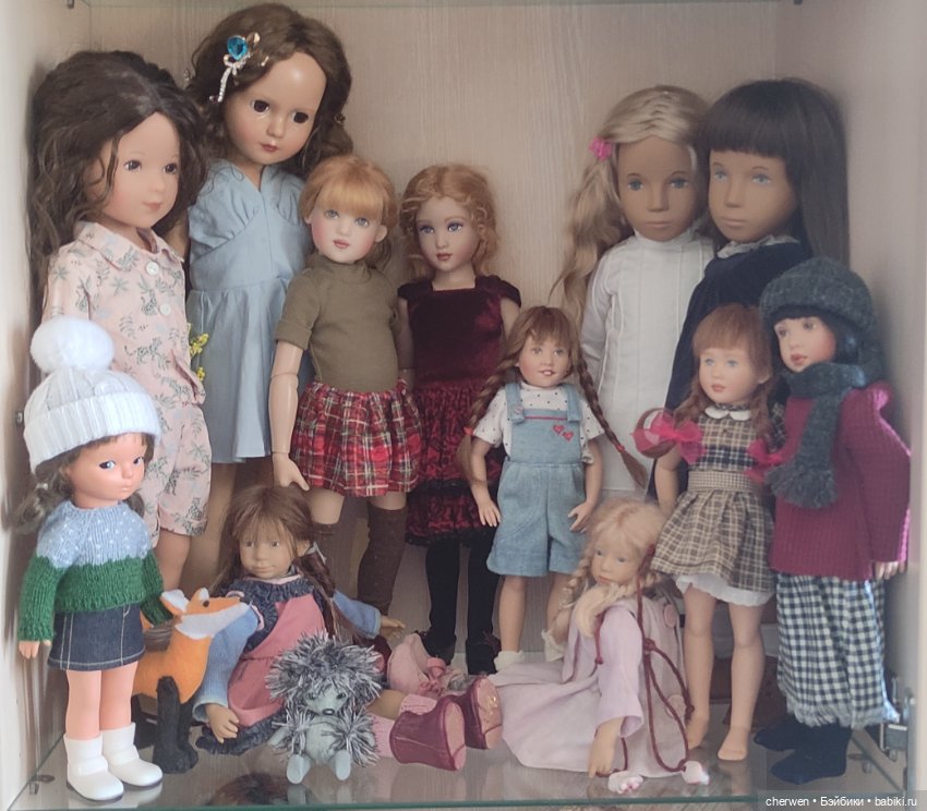 Зарисовки с кукольных полочек (2022 год) - часть 1 (фото 9)