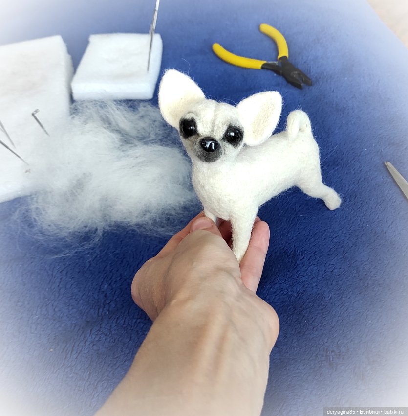 Чихуахуа в процессе — Валяные игрушки из шерсти: сухое валяние (фото 4)