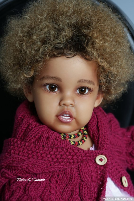 Крессида, скульптор Пинг Лау, рост 32 дюйма (фото 4)