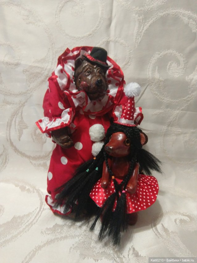 Деревянная клоунесса-медвежонок (фото 5)