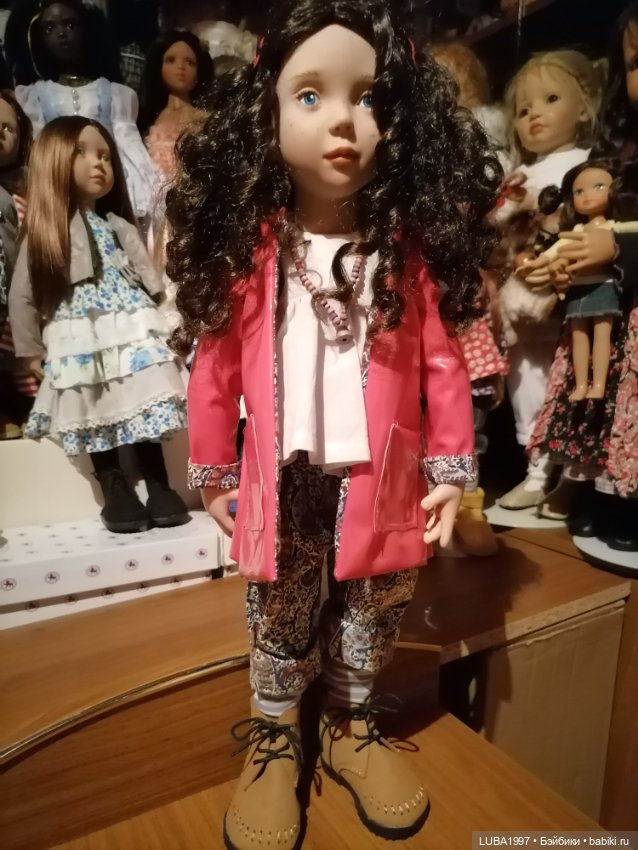 Пополнение, яркие краски Цвергнадзе