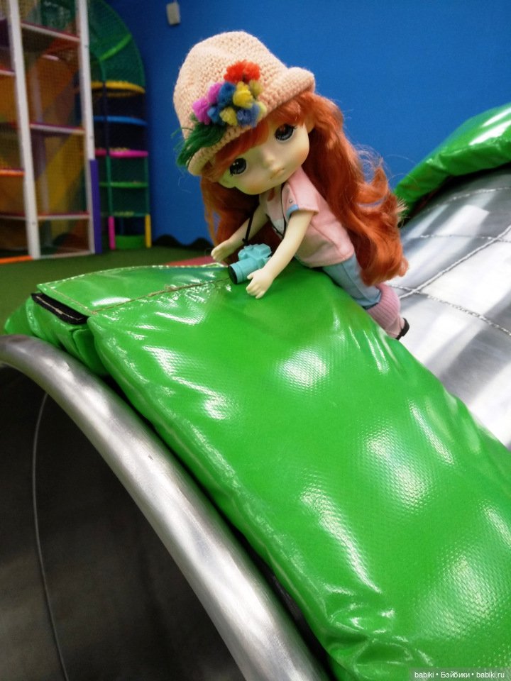 Малышка Monst или как рассмешить Несмеяну